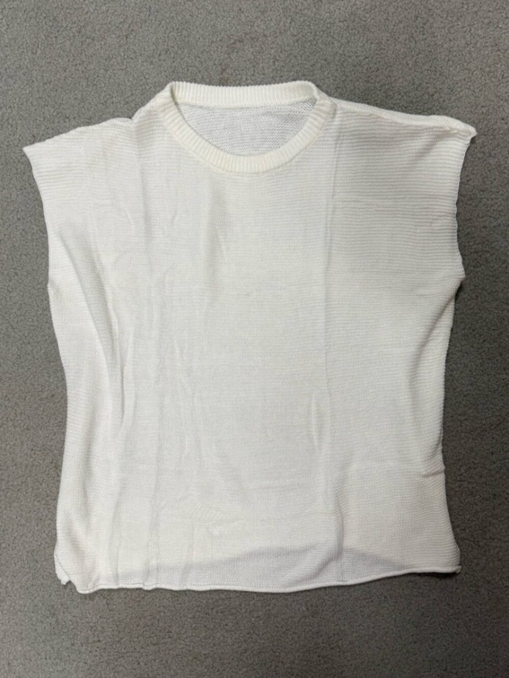 Sleeveless Top in White XL